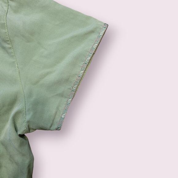 The North Face Women’s Hiking Shirt Green M – Vented, Side Zip – EUC - Picture 3 of 10